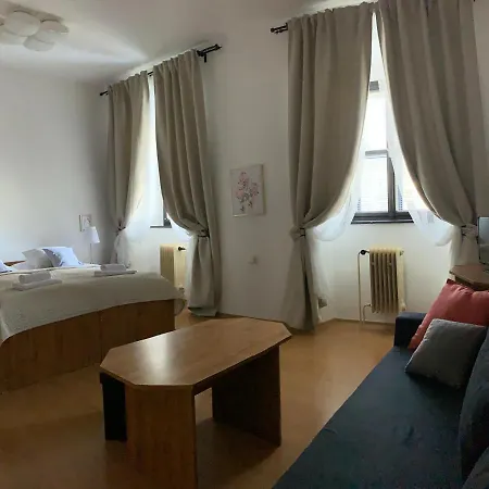 Hotel U Apostola