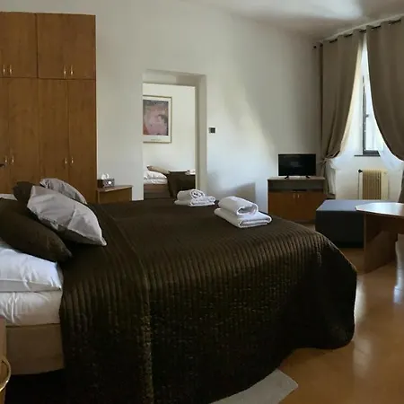 U Apostola Hotel