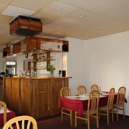 Hotel U Apostola