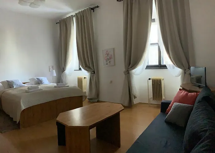Hotel U Apostola