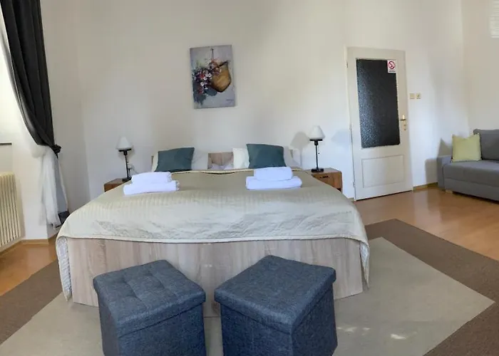 U Apostola Hotel 3*