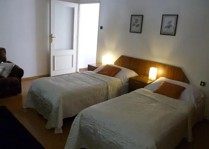 U Apostola Hotel