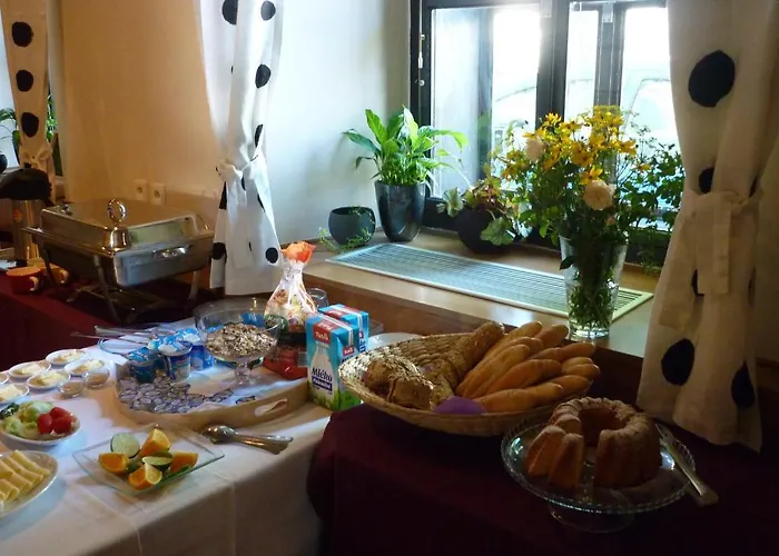 Hotell U Apostola 3*