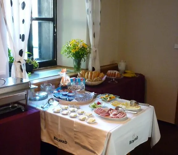 U Apostola Hotell